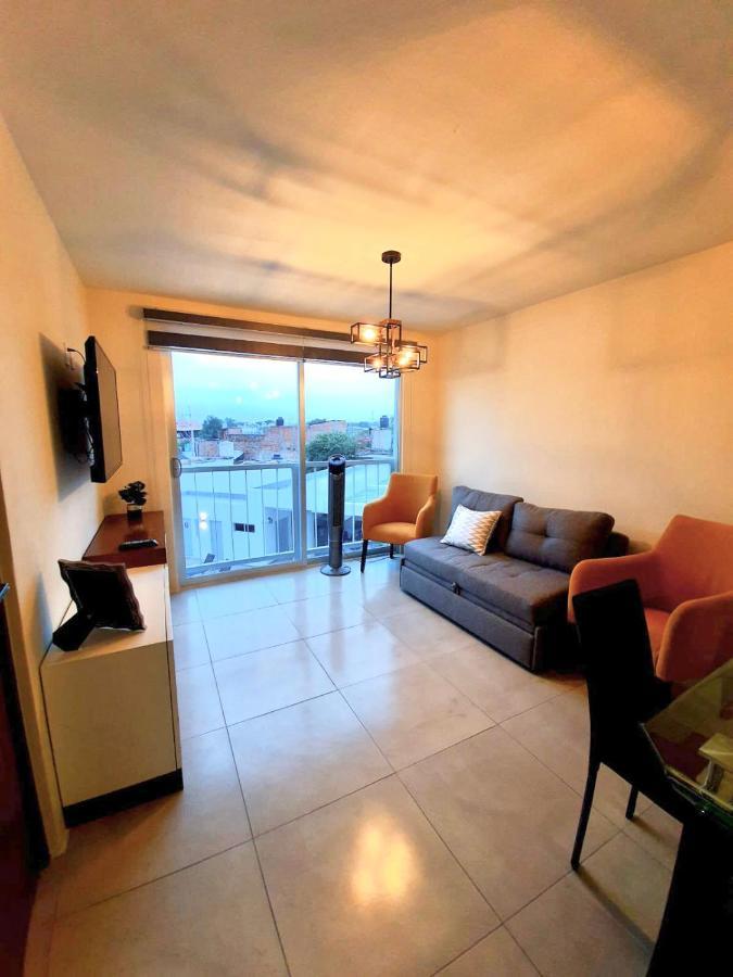 Departamento Nuevo Y Centrico Con Ambiente Familiar En Guadalajara Apartment Exterior photo